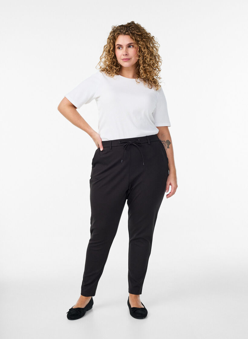 Cropped Maddison trousers, Black, Model image number 0