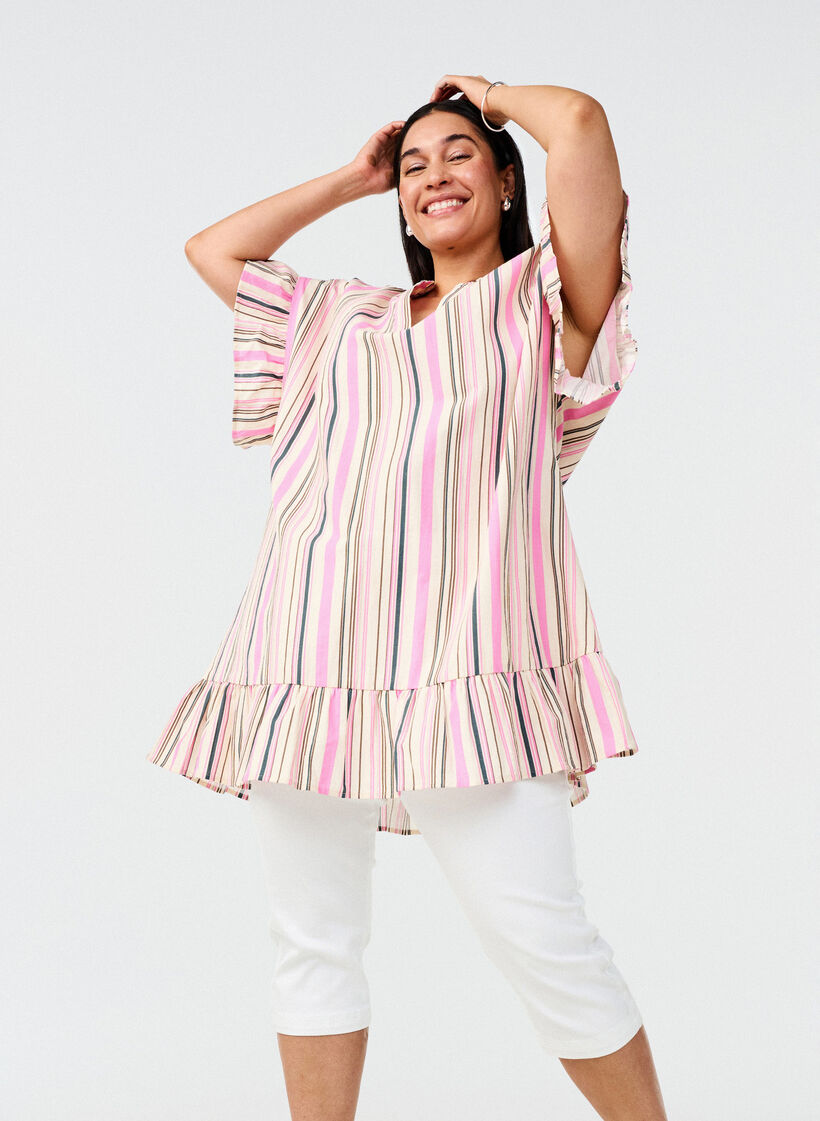 Tunic with V-neck and ruffle details, Vanilla, Image image number 0