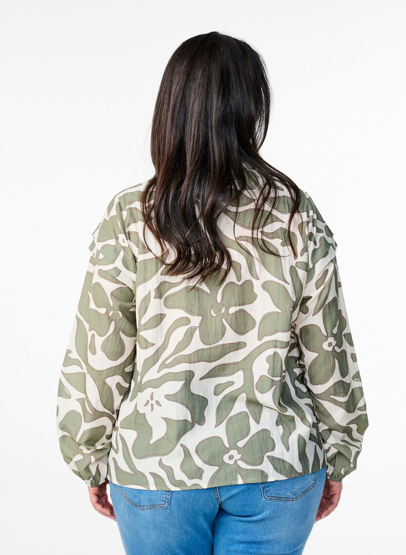Printed shirt blouse with ruffle details, Green, Model image number 2