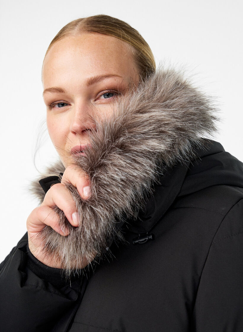 Water-repellent parka with faux fur Collar, Black, Model image number 3