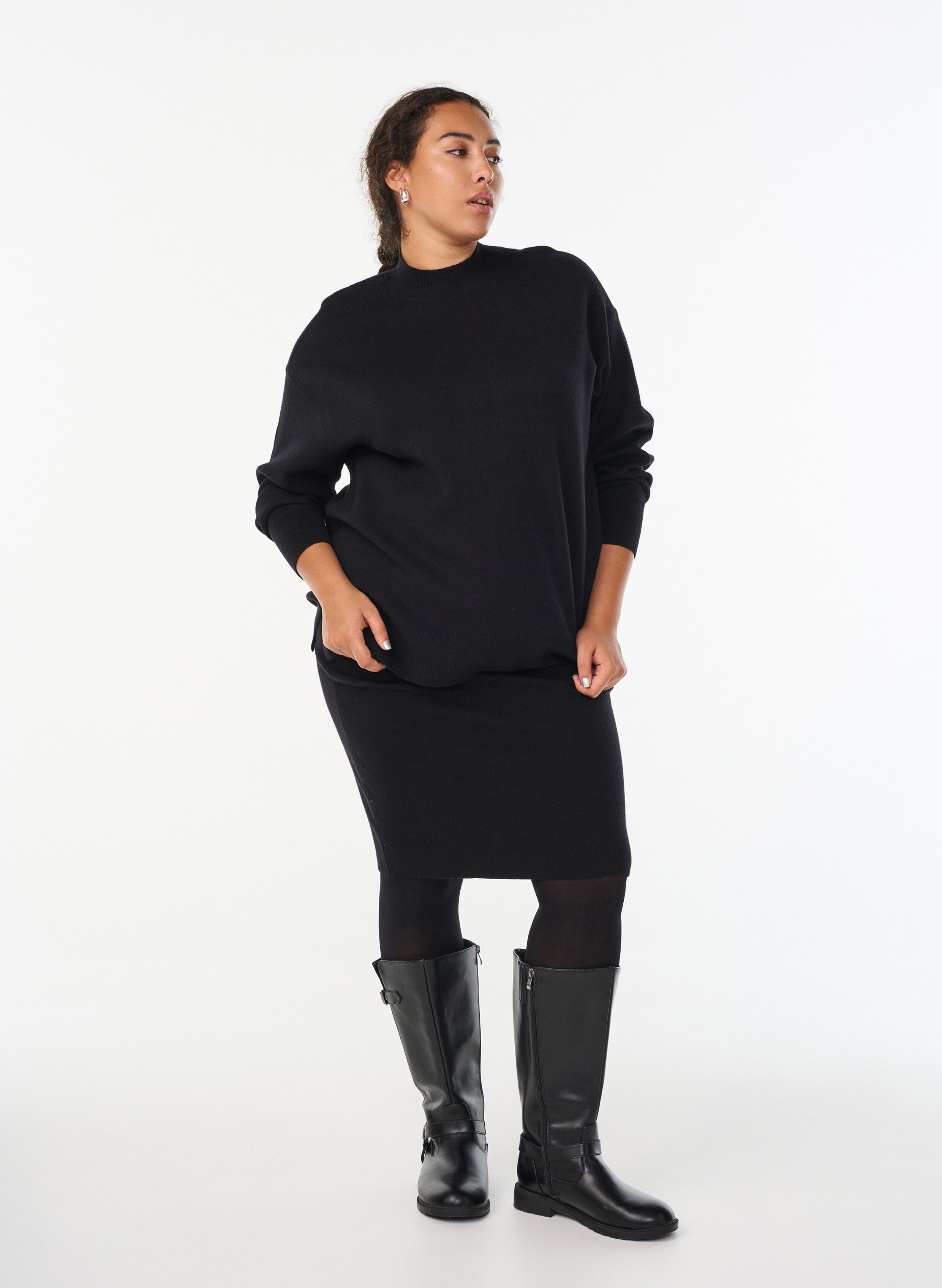 Matching set, , Model