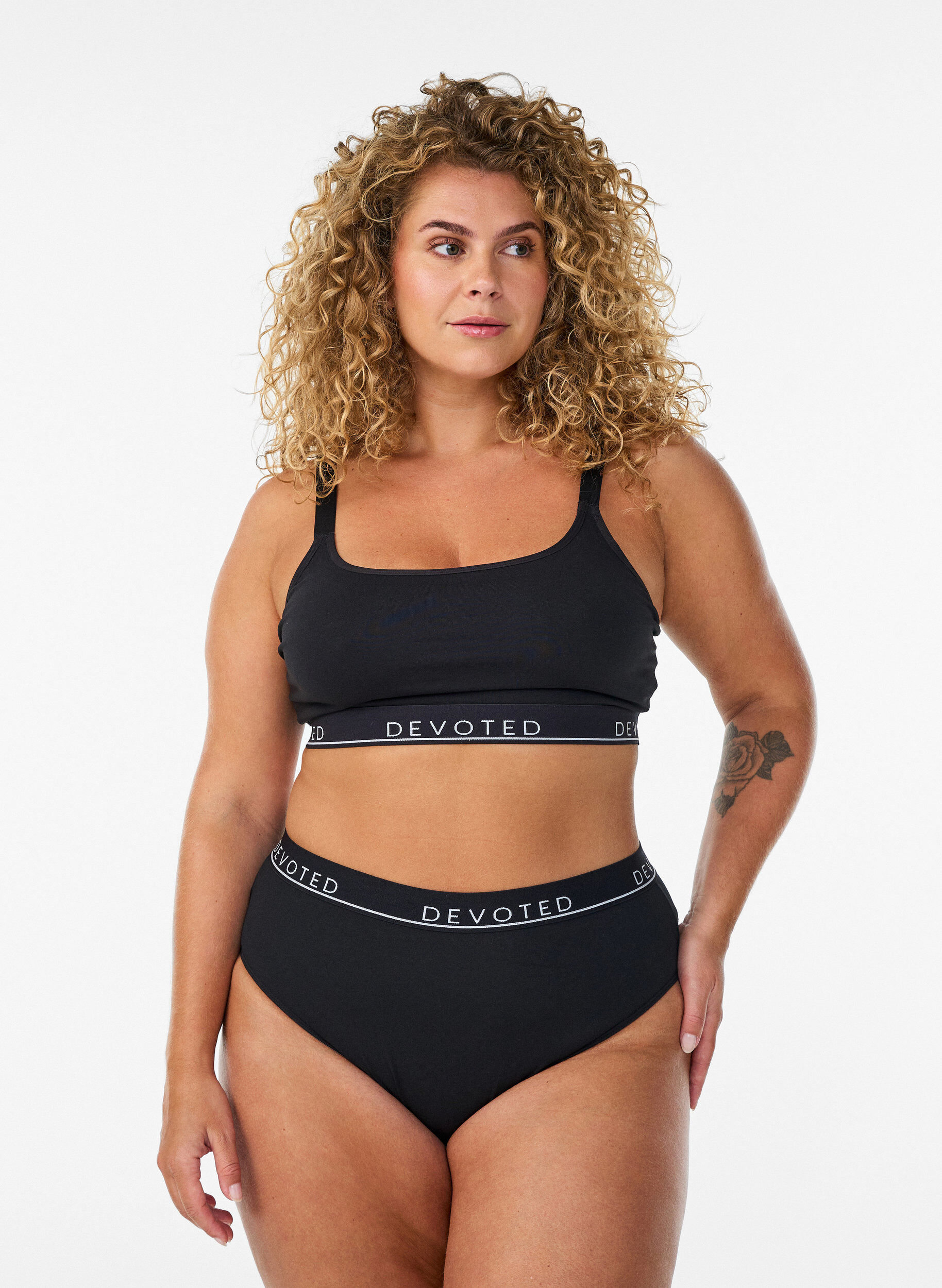 ZizzifashionCotton bra top with adjustable straps, Black, Model image number 1