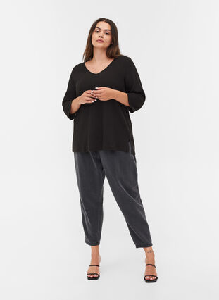 Cotton blouse with V-neck and 3/4 sleeves, Black, Model image number 2