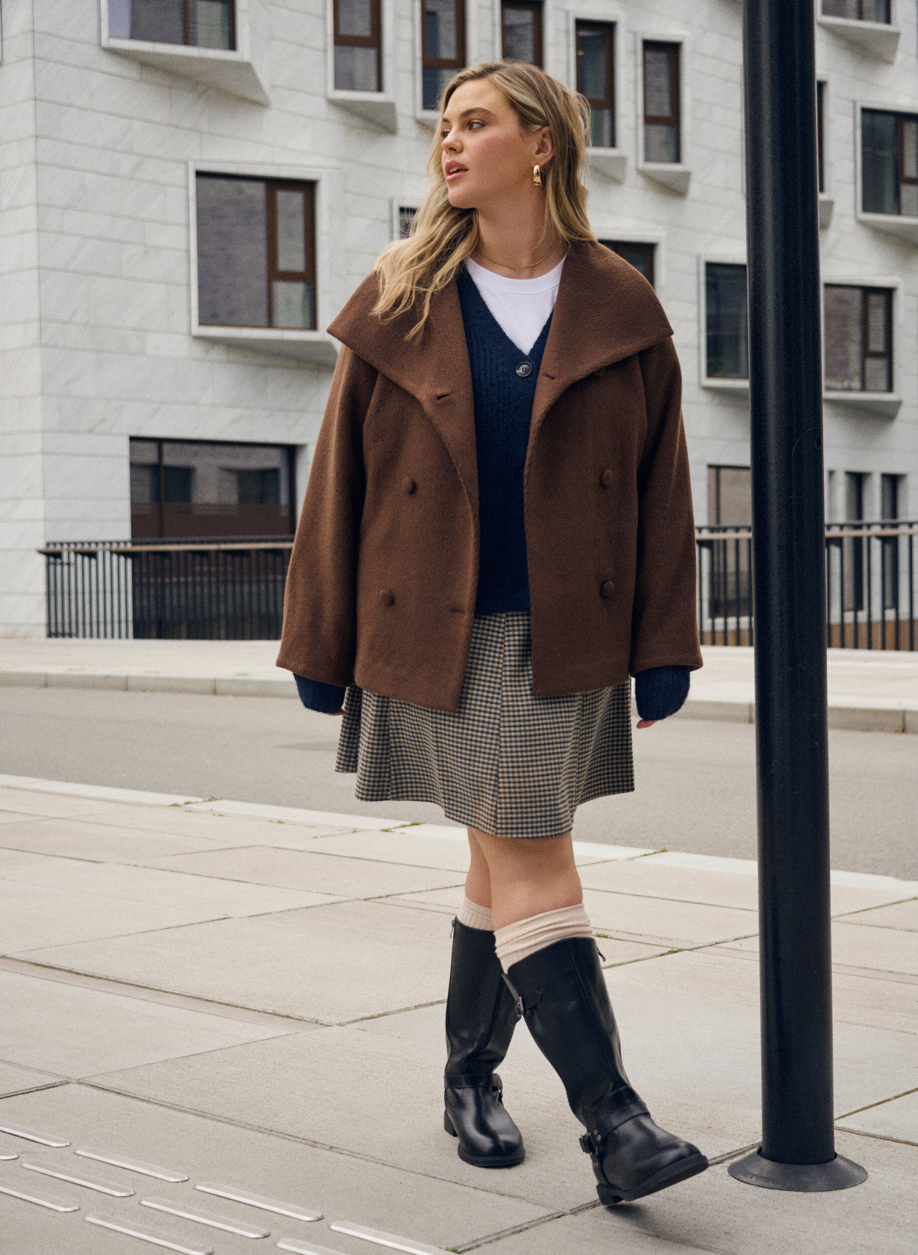 Zizzifashion Short jacket with collar and fabric-covered buttons, Brown, Image image number 0