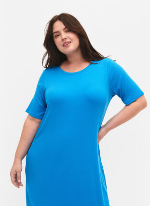 Short-sleeved midi dress in viscose rib quality, Ibiza Blue, Model image number 2