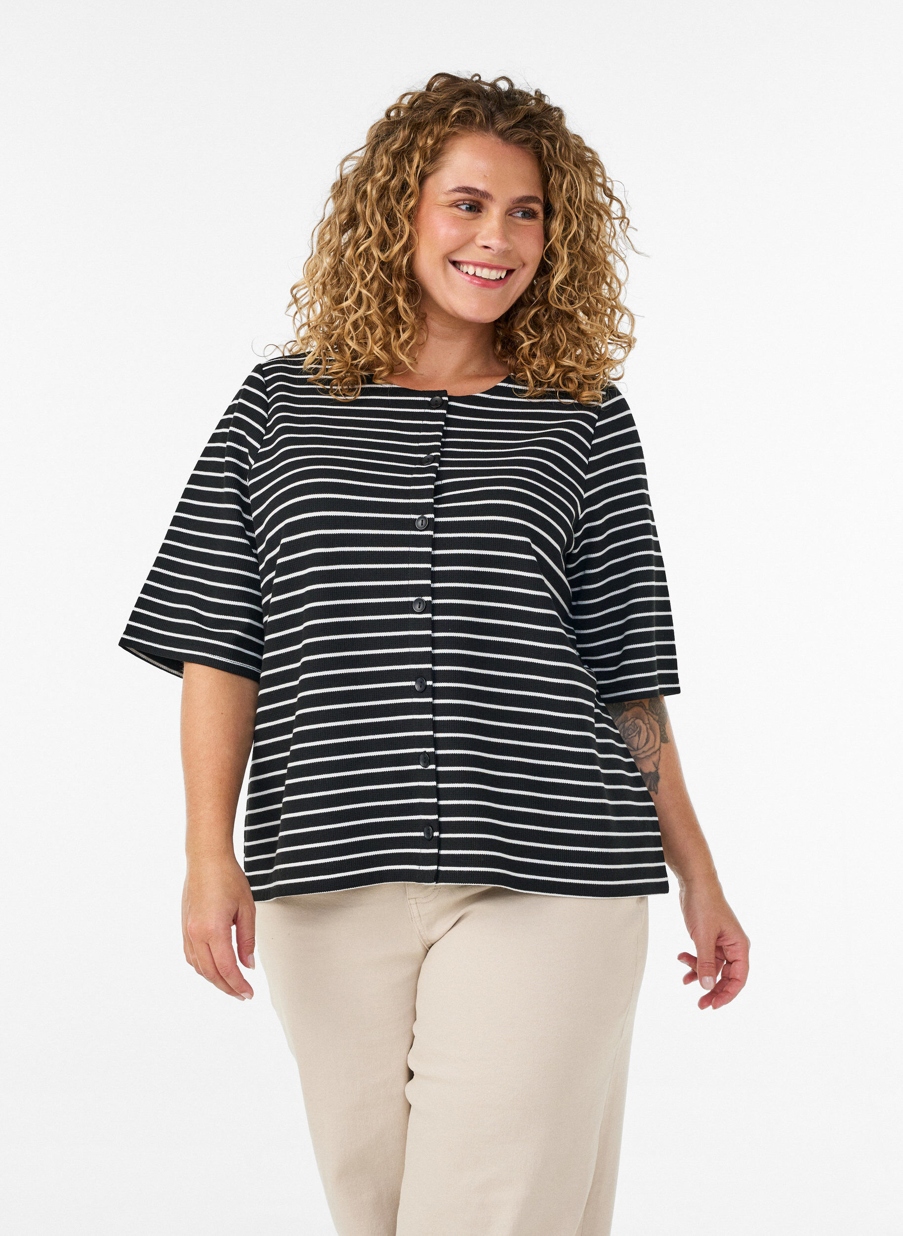 ZizzifashionBlouse with a ribbed texture and button closure, Black, Model image number 0