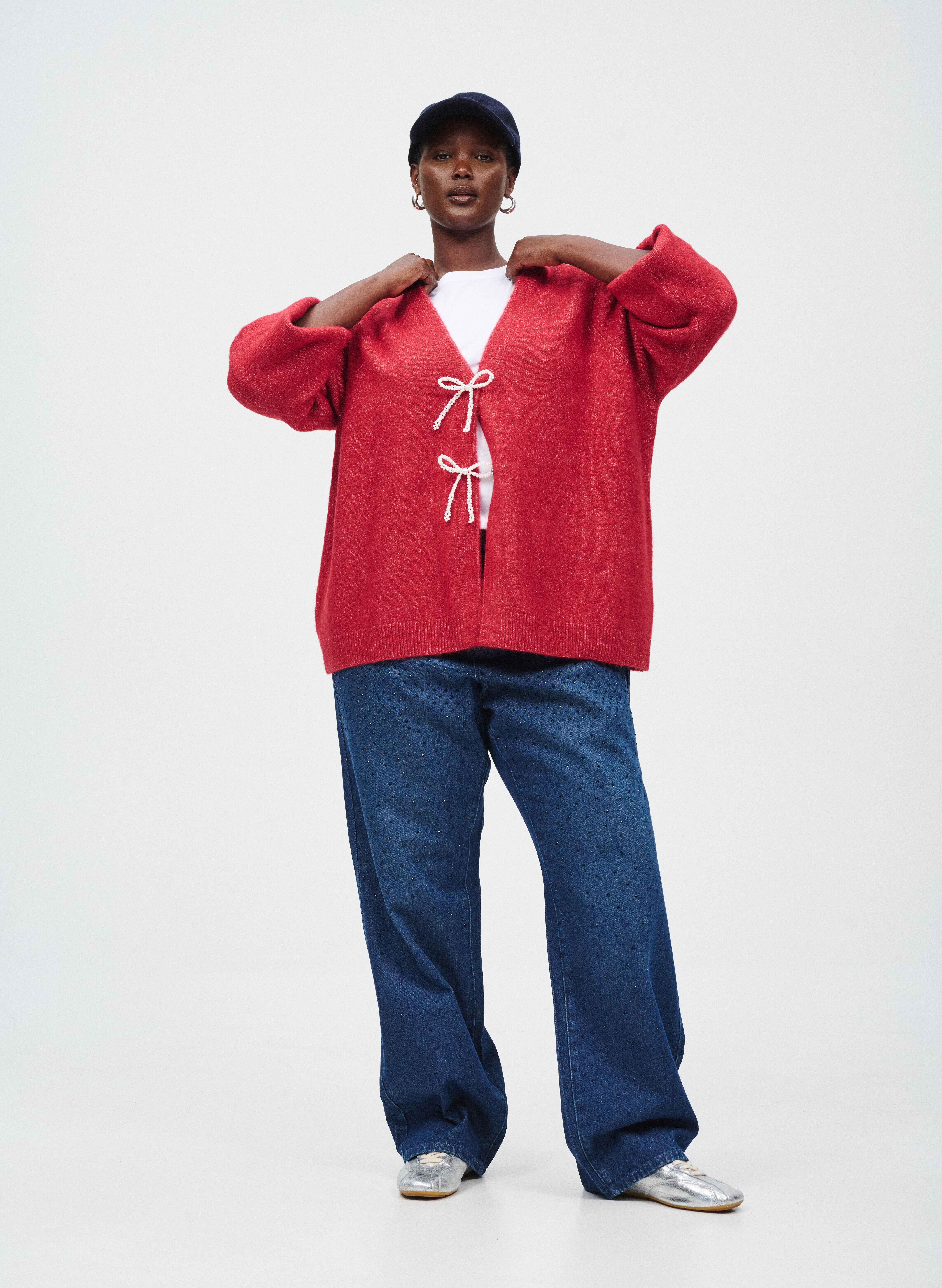 新品★未使用　yilon ROSE RIBBON CARDIGAN レッド Knitted cardigan with pearl buttons - Red - Sz. 40-64