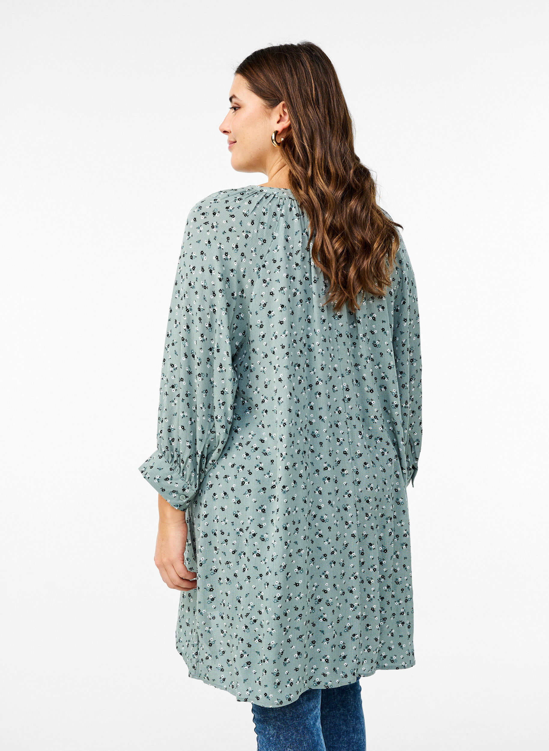 Zizzifashion Tunic with floral print and 3/4 sleeves, Green, Model image number 2
