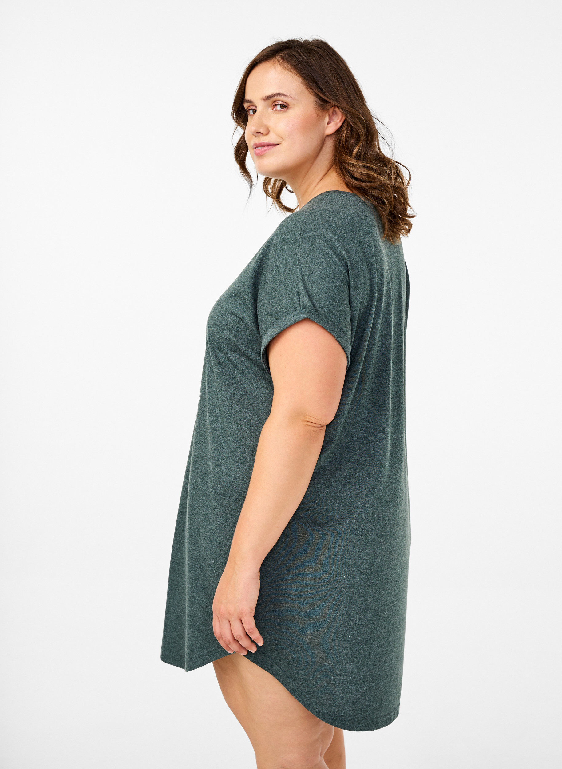 Zizzifashion Short sleeve nightgown with text print, , Model image number 2