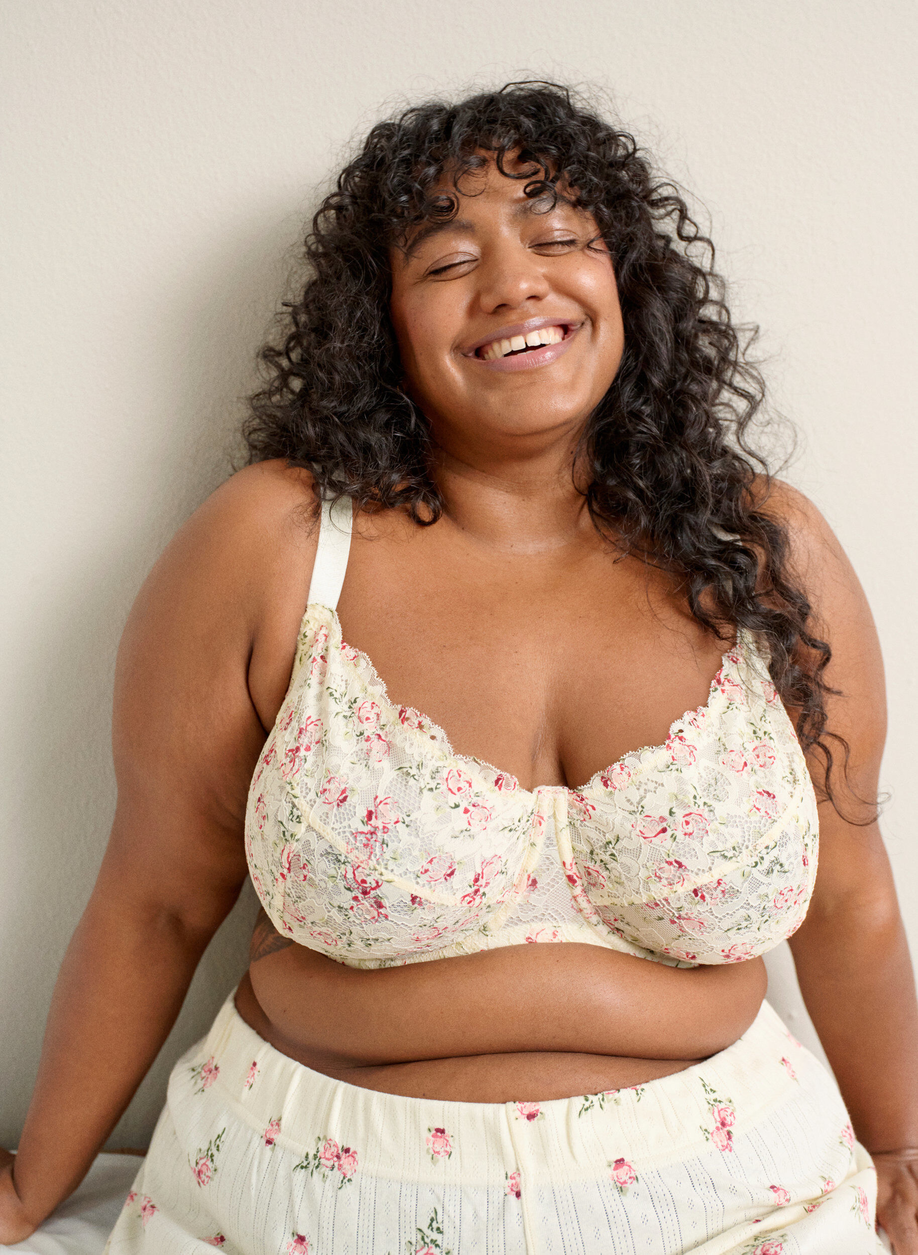 Zizzifashion Full coverage bra with floral lace, White, Image image number 0