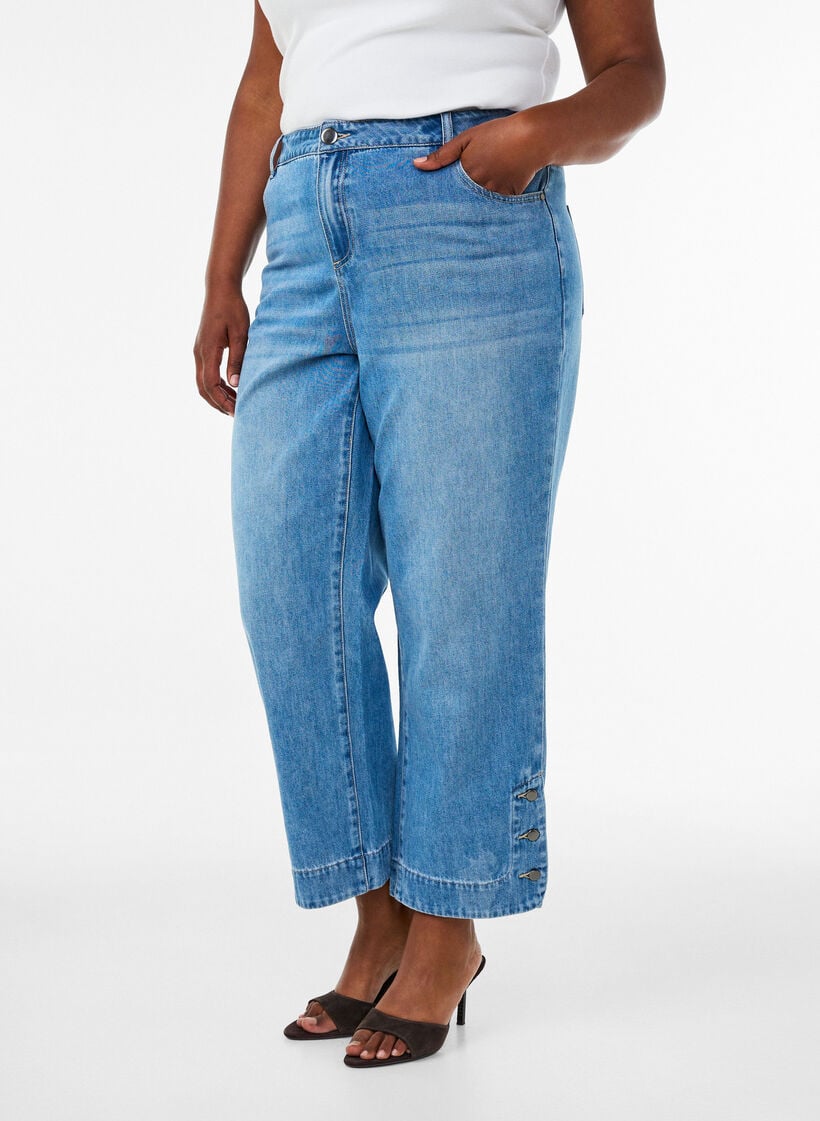 Cropped Kiana jeans with straight fit and button details, Light Blue, Model image number 2