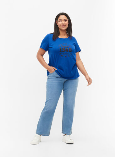 High waisted Gemma jeans with regular fit, Light blue, Model image number 0