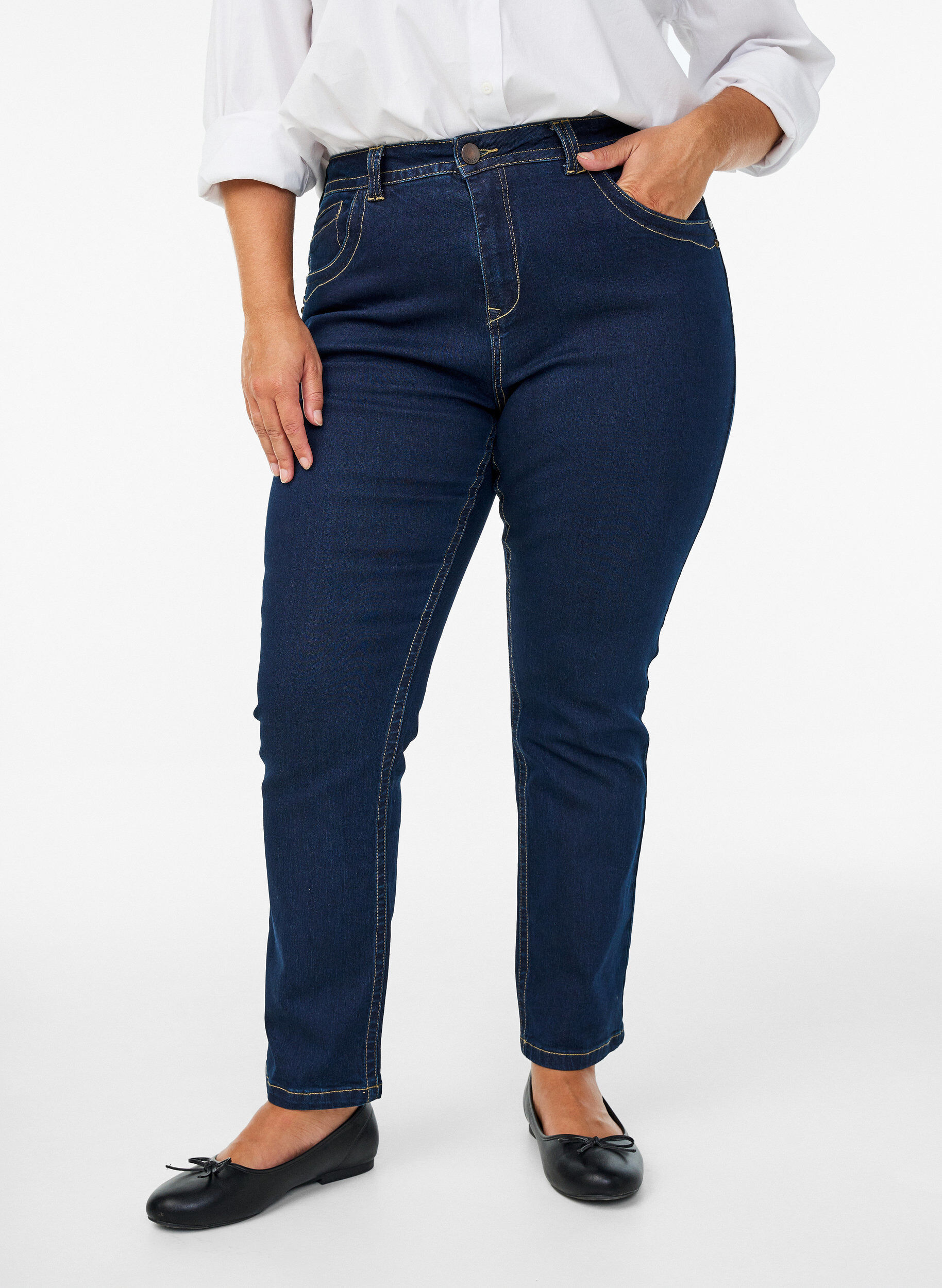 ZizzifashionSlim fit Vilma jeans with a high waist, Blue, Model image number 3