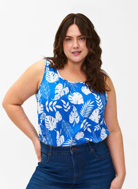 FLASH - Sleeveless top with print, Skydiver White AOP, Model