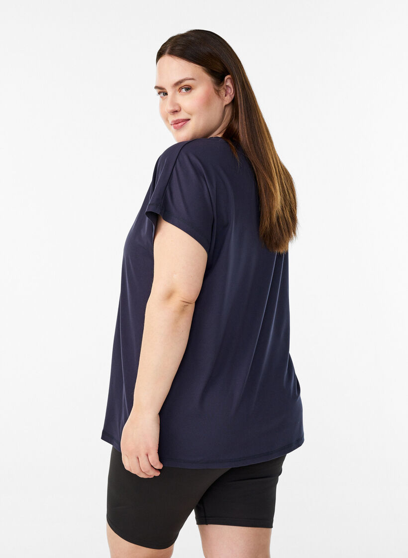 Solid-coloured training T-shirt, Blue, Model image number 2