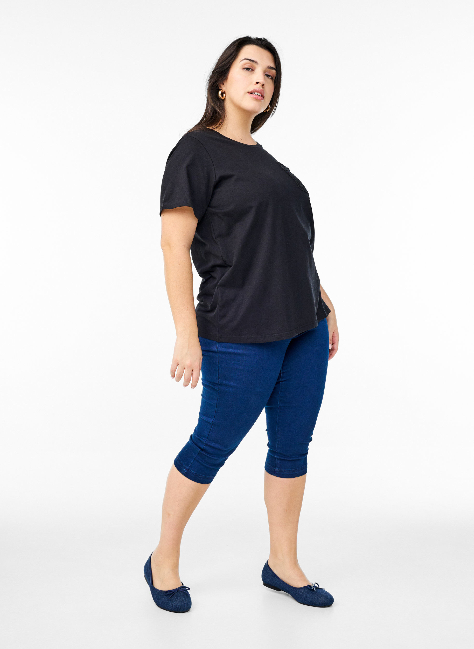 Zizzifashion T-shirt in organic cotton with chest pocket, Black, Model image number 1