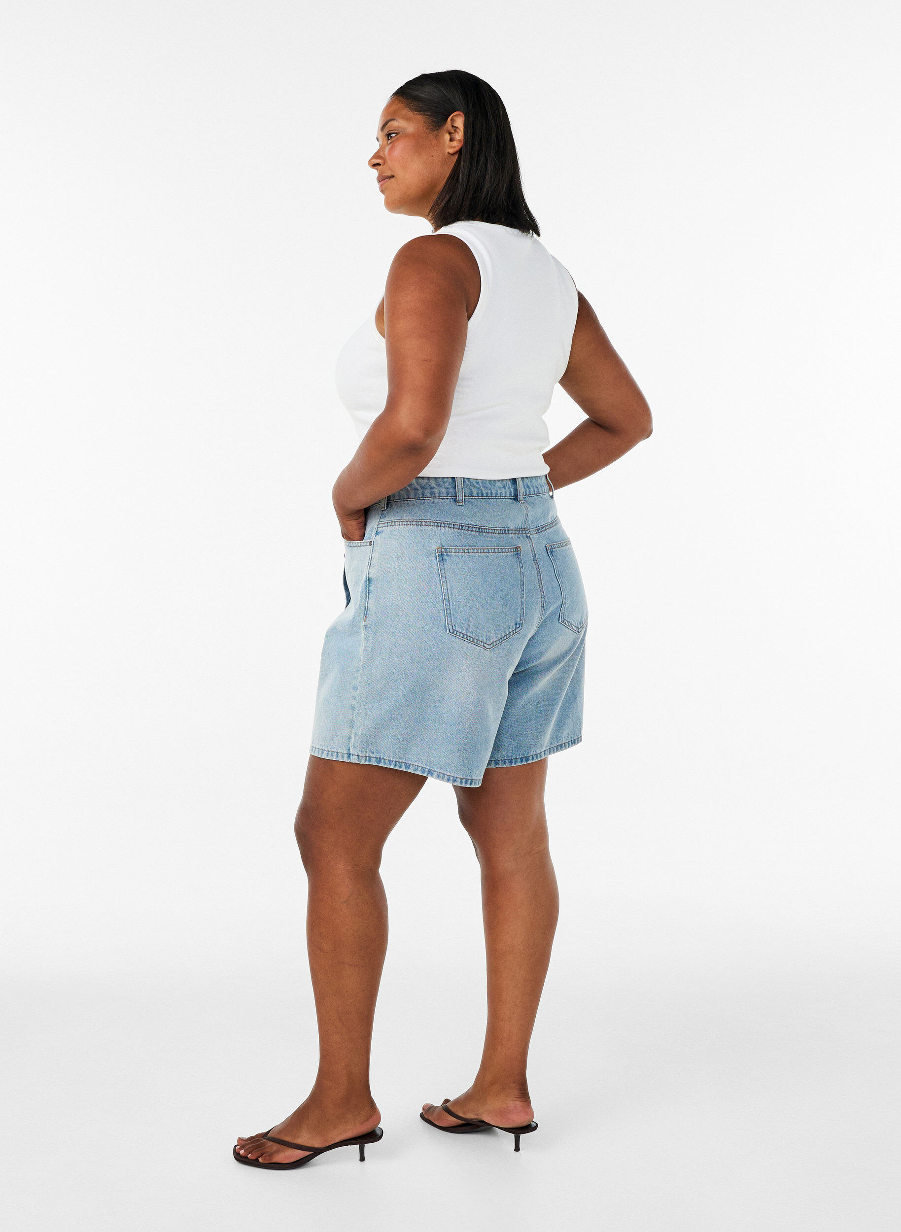 ZizzifashionDenim skorts with a wrap-over effect and high waist, Light Blue, Model image number 2