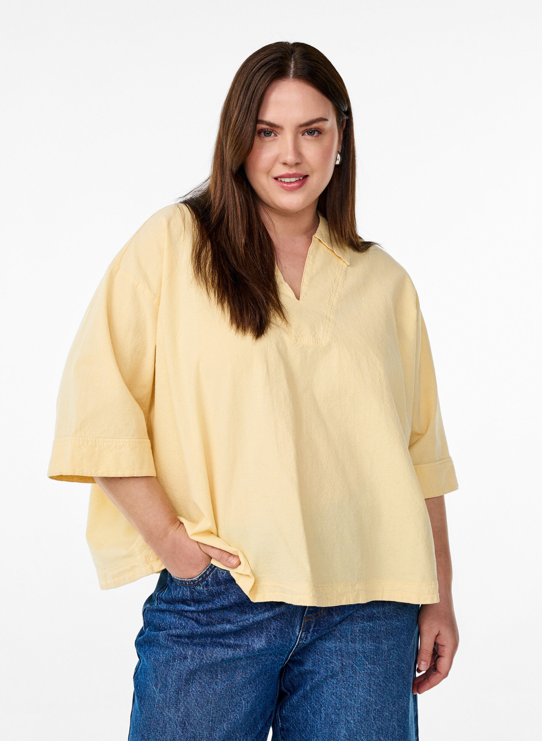 Zizzifashion Loose blouse with collar and 1/2 sleeves, Yellow, Model image number 0