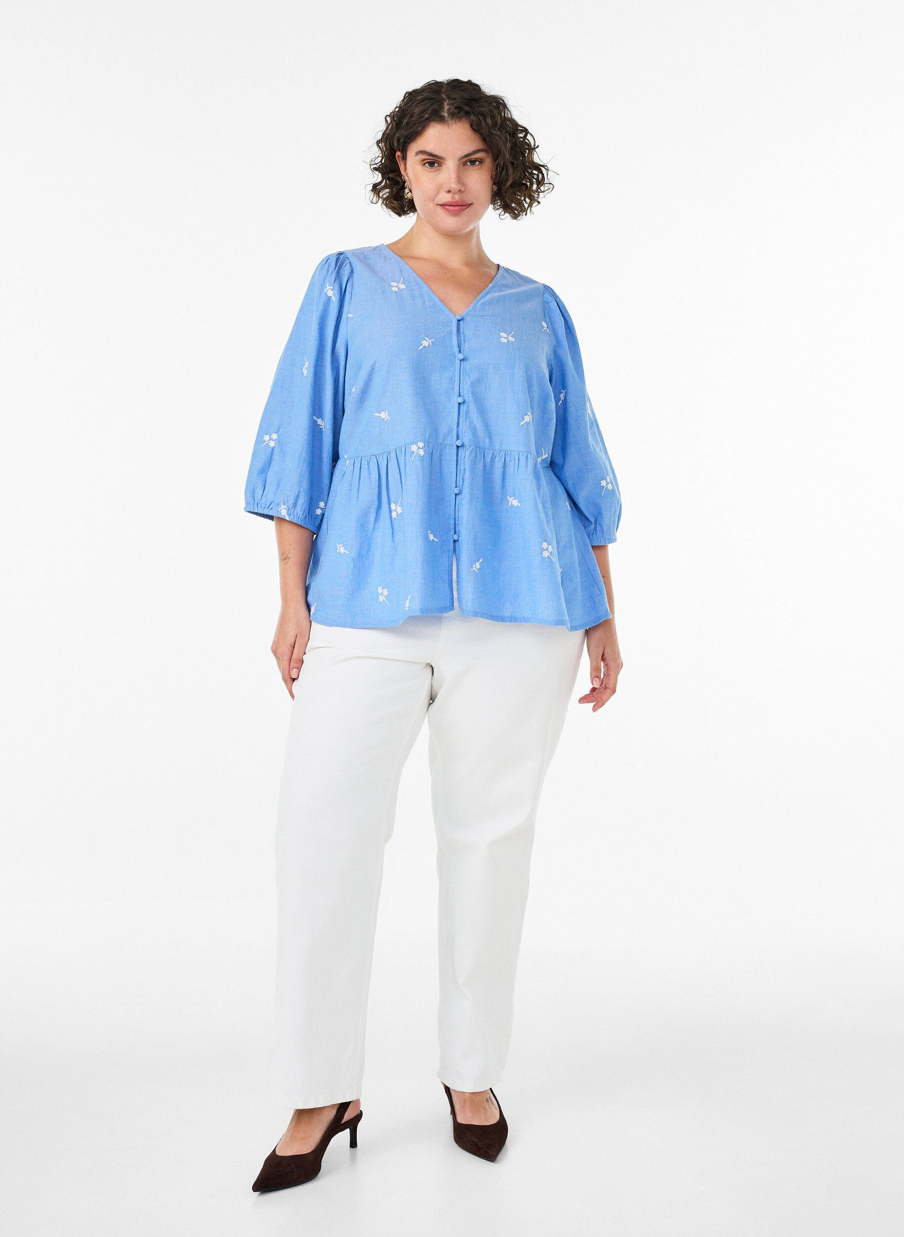 ZizzifashionCotton blouse with embroidered flowers and button fastening, Light Blue, Model image number 1