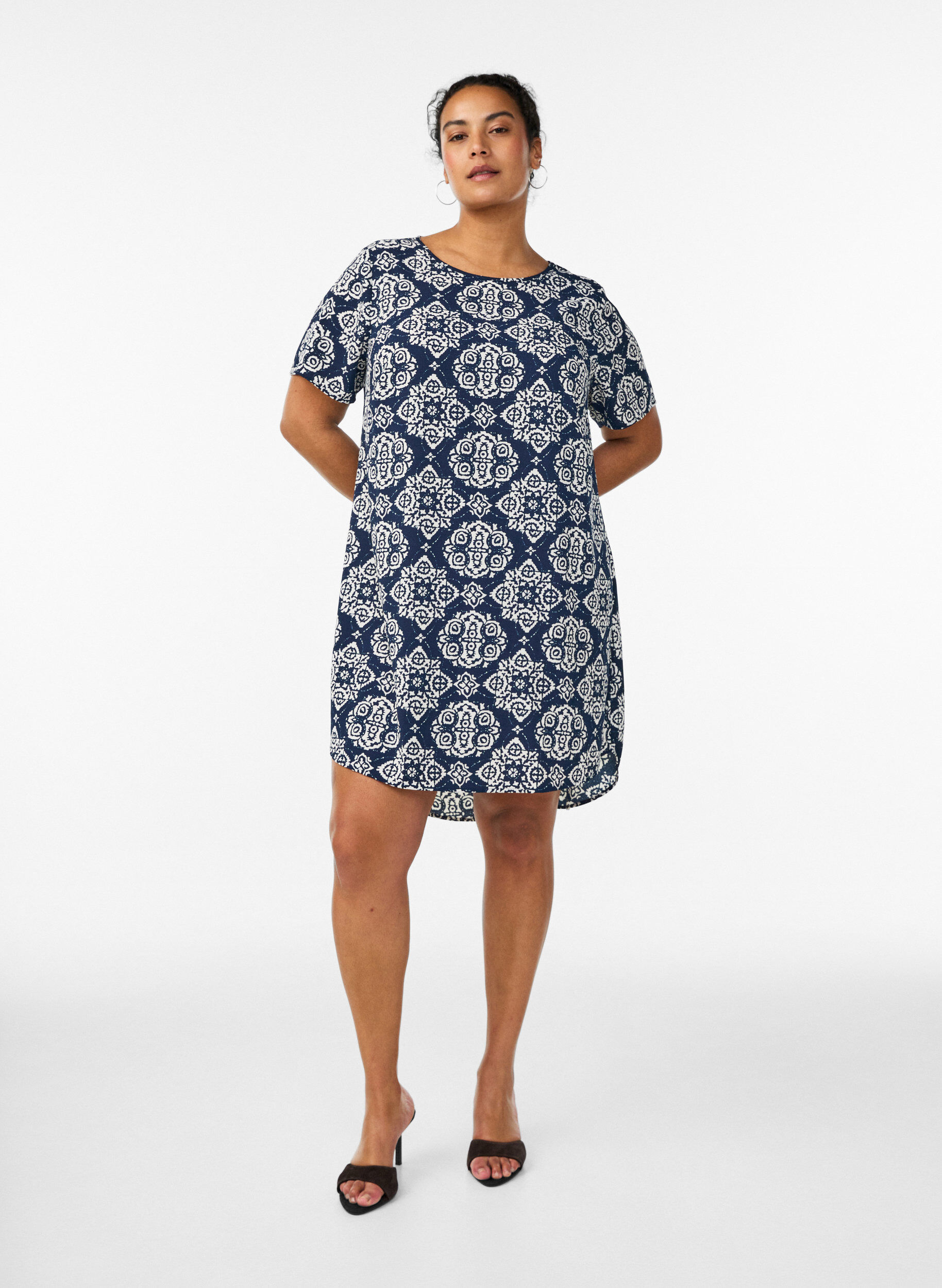 ZizzifashionDress with print and short sleeves, Blue, Model image number 1