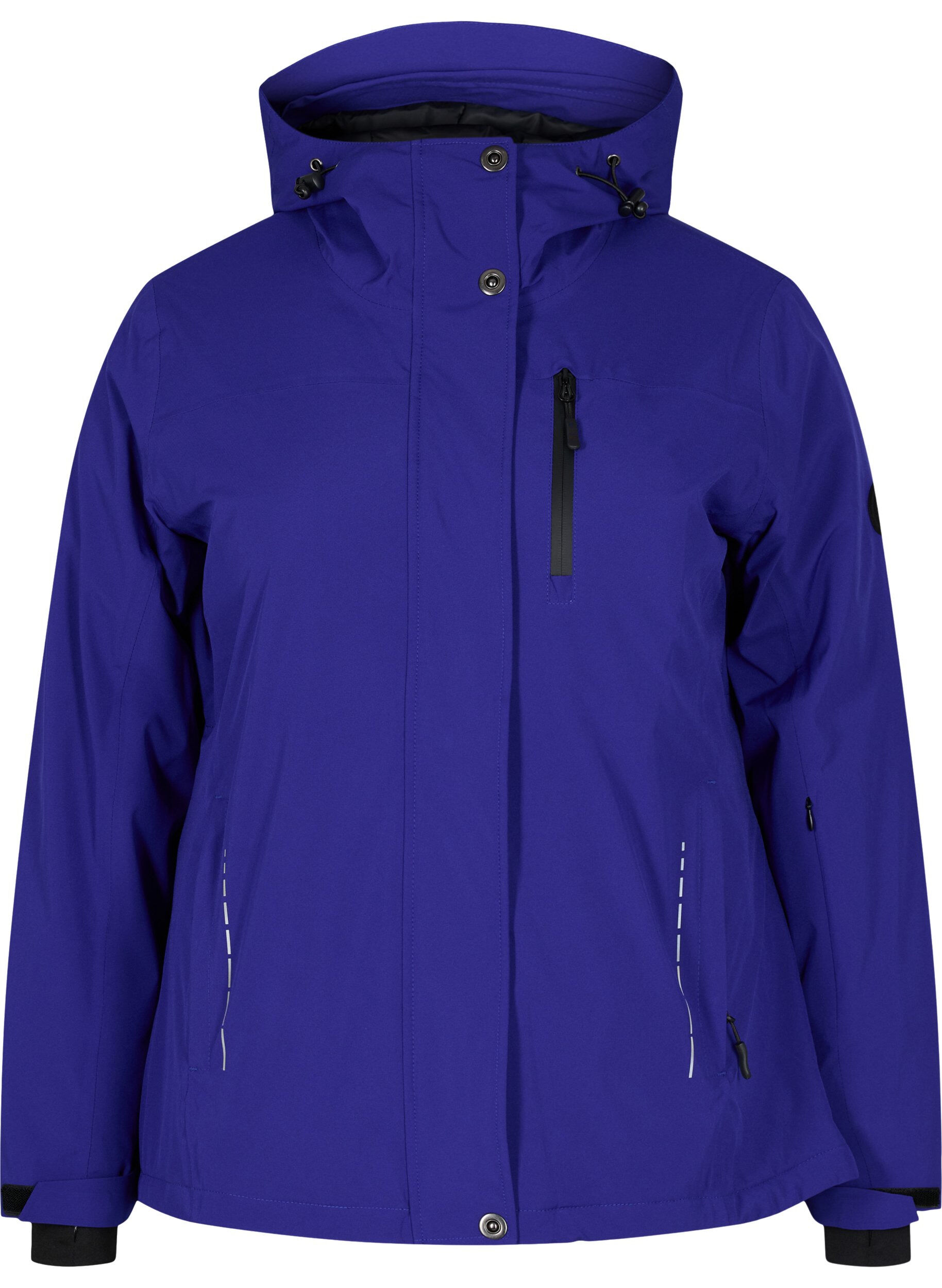 Ski jacket with adjustable hem and hood 