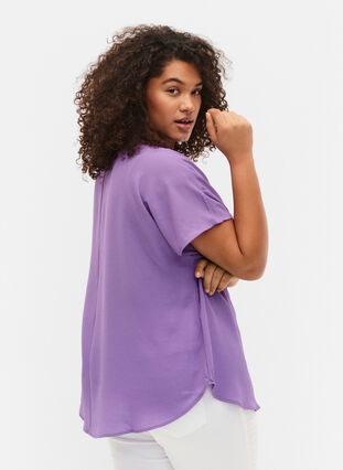 Blouse with short sleeves and a round neckline, Deep Lavender, Model image number 1