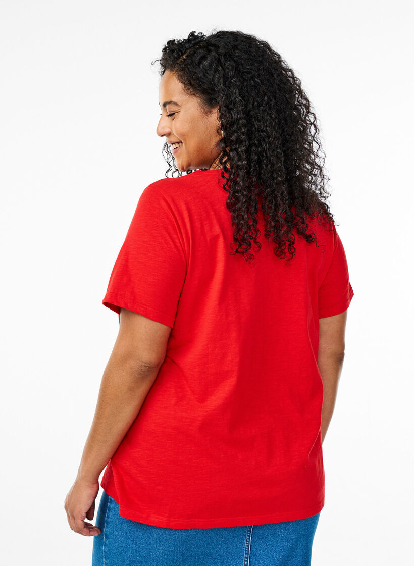 T-shirt with button detail, Red, Model image number 2