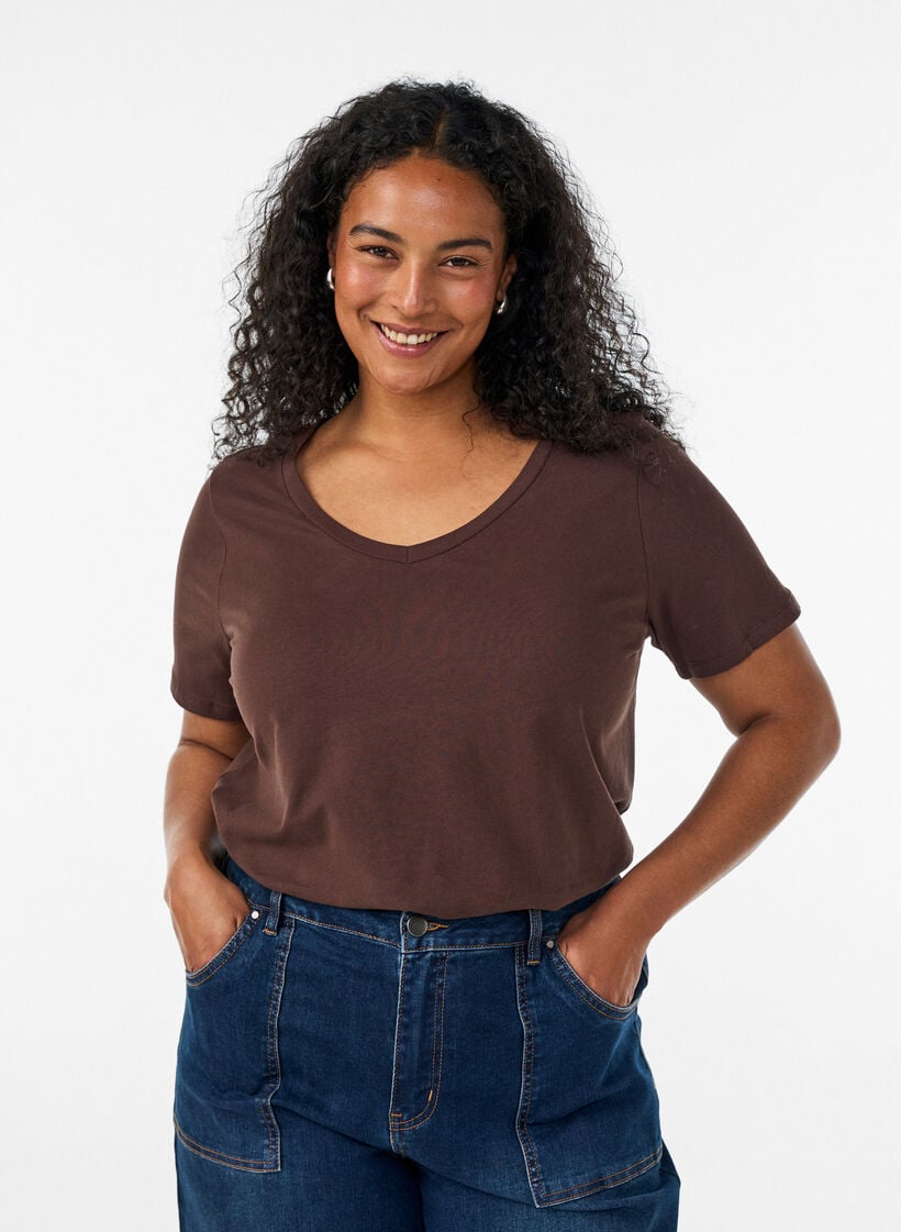 Basic plain cotton t-shirt, Brown, Model image number 0