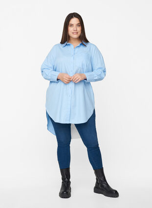 Long cotton shirt with chest pockets, Blue Heron, Model image number 2