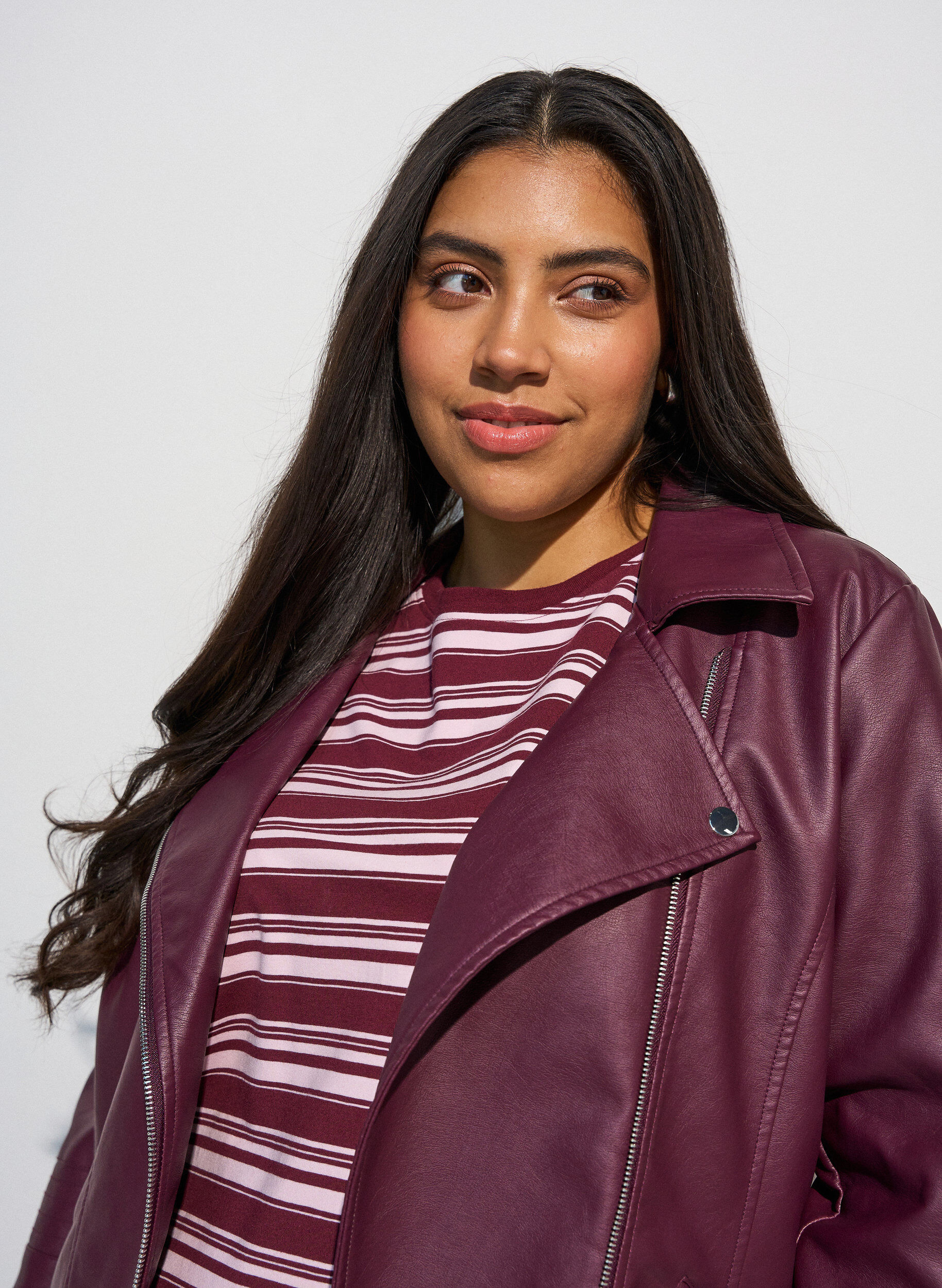 ZizzifashionFaux leather biker jacket, Red, Model image number 3