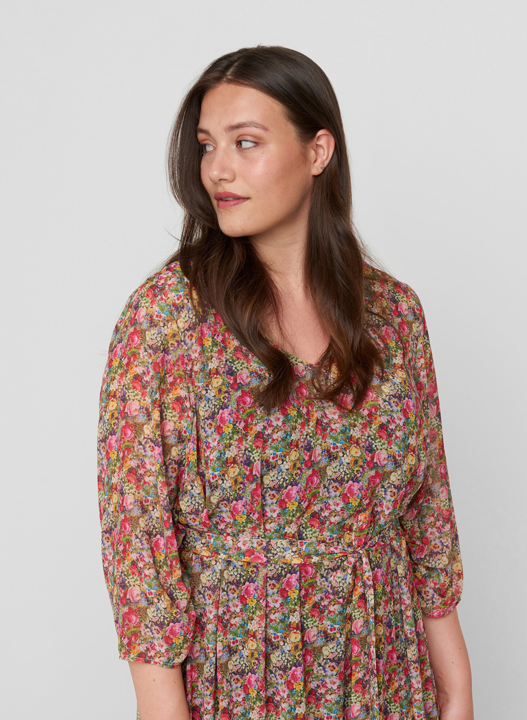 Zizzifashion Floral midi dress with a tie belt in the waist, Pink Flower AOP, Model image number 2