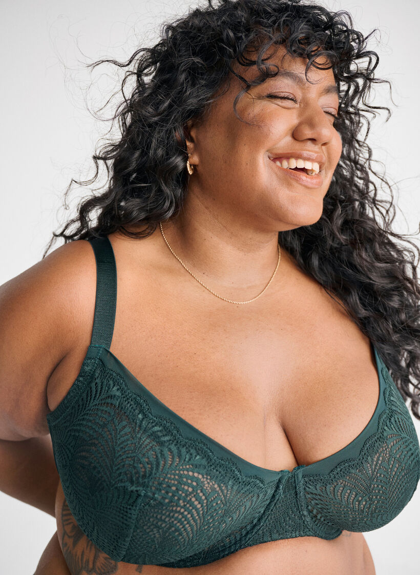 Full cover bra with underwire and lace, Green, Image image number 0