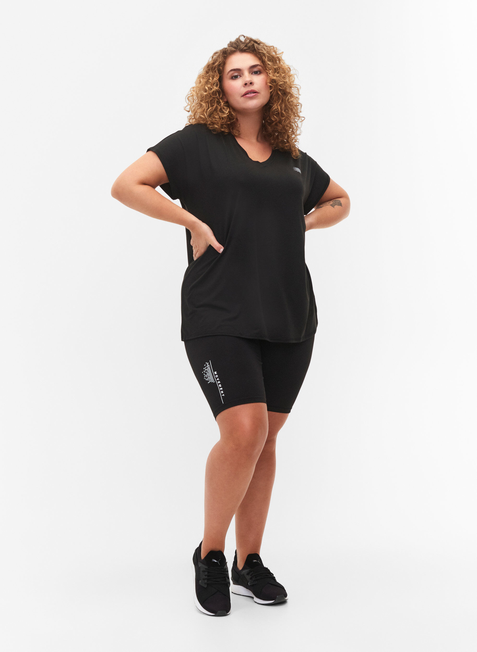 Zizzifashion Tight-fitting workout shorts with logo, Black, Model image number 2