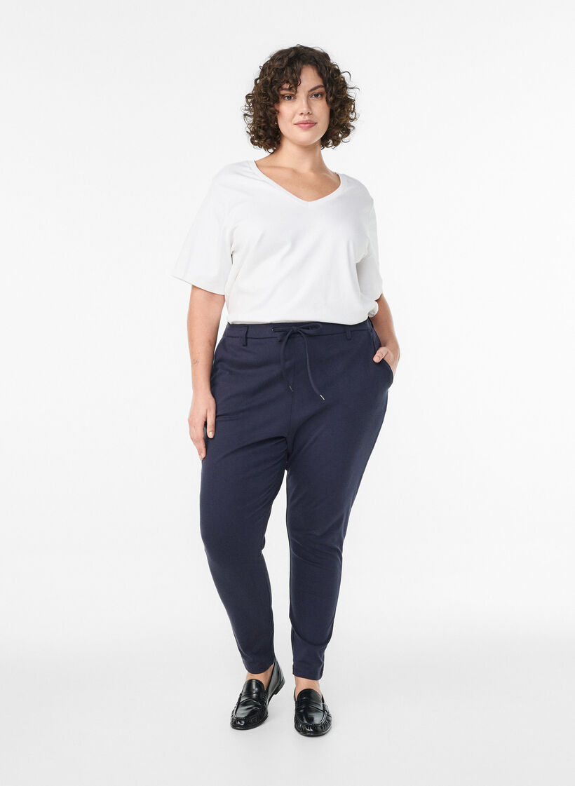 Cropped Maddison trousers, Blue, Model image number 0