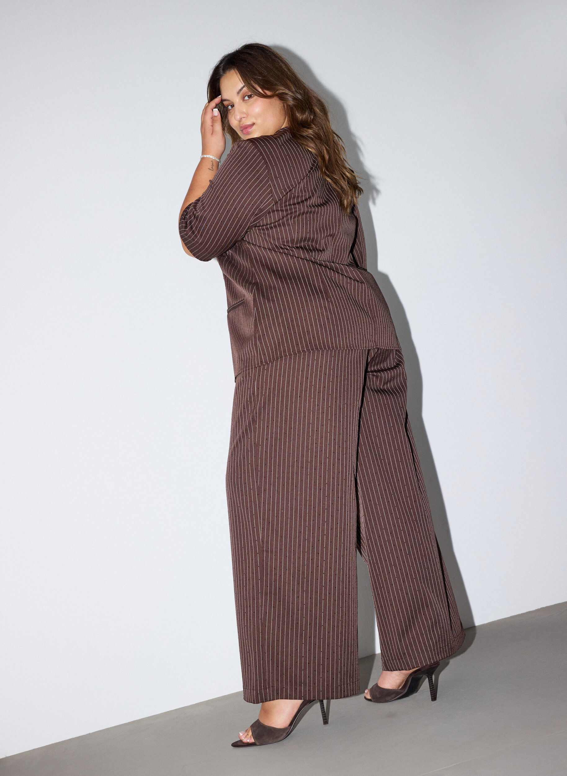 ZizzifashionPinstripe trousers with rhinestones and wide legs, Brown, Model image number 1