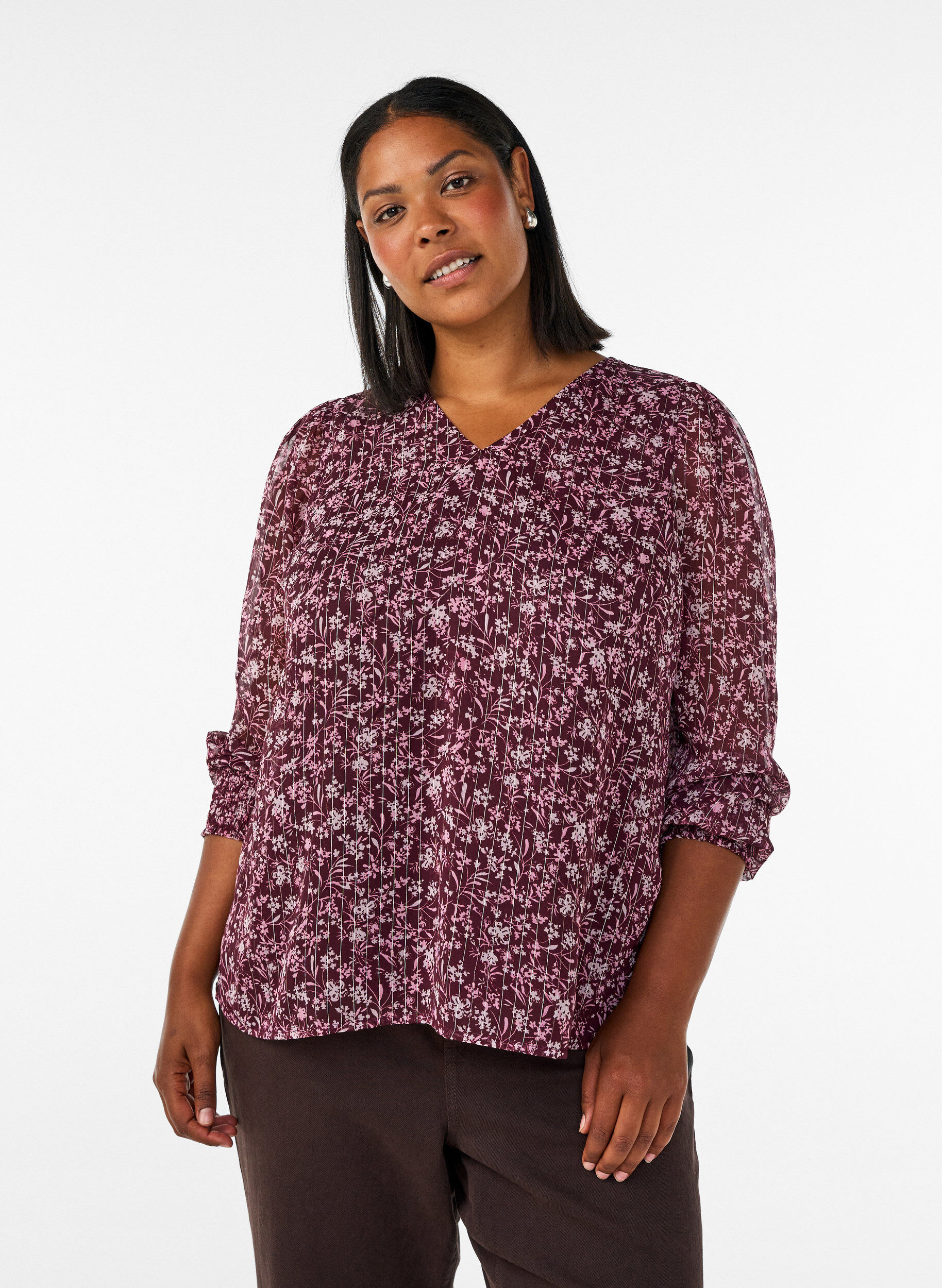 Blouse with floral print and glitter thread, Red, Model
