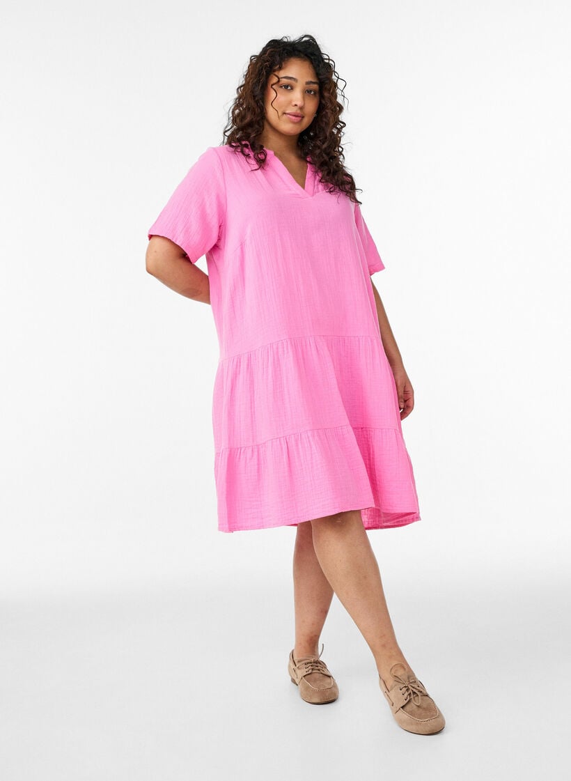 Short A-line dress in cotton muslin, Pink, Model image number 1