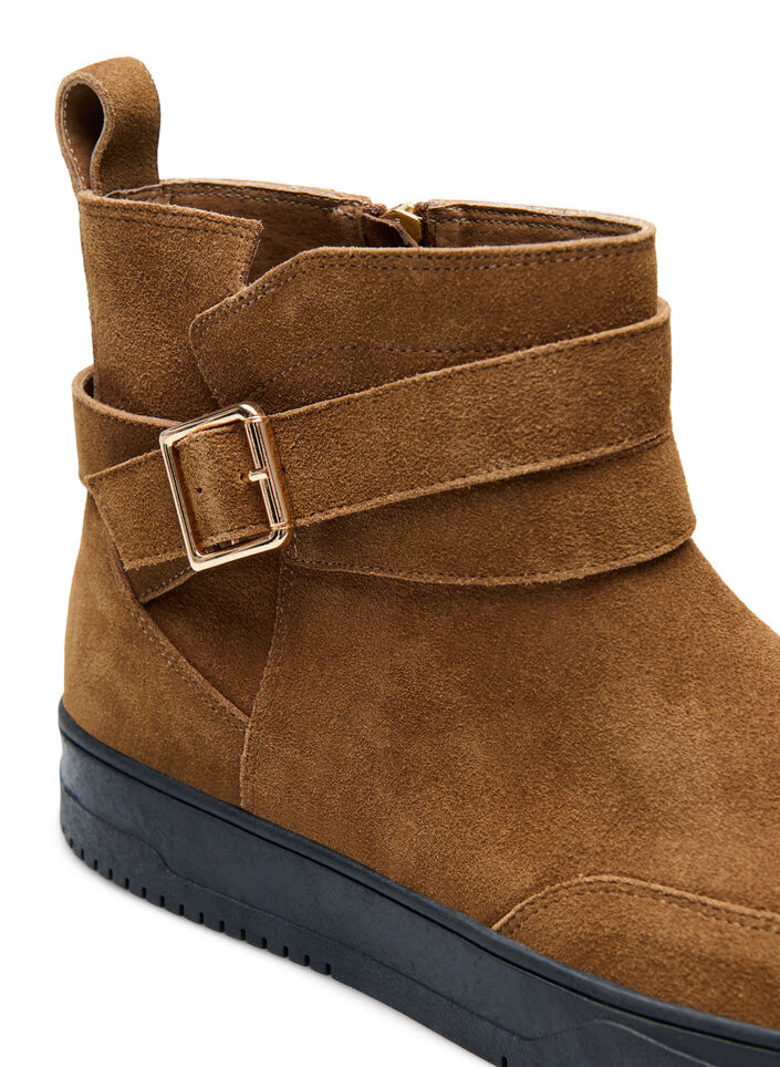 Short wide fit boot in suede, Tobacco Brown, Packshot image number 3