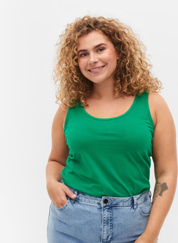 Solid color basic top in cotton, Jolly Green, Model image number 0