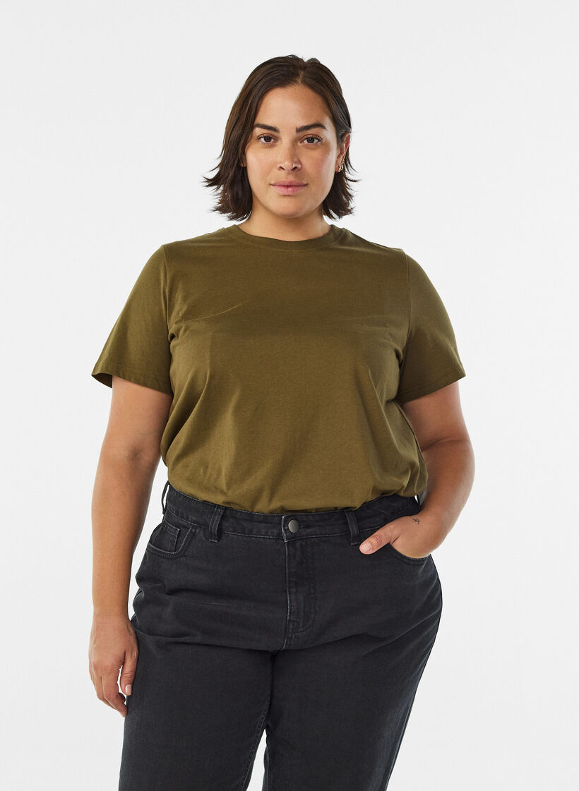 Basic cotton T-shirt with round neck, Green, Model image number 0