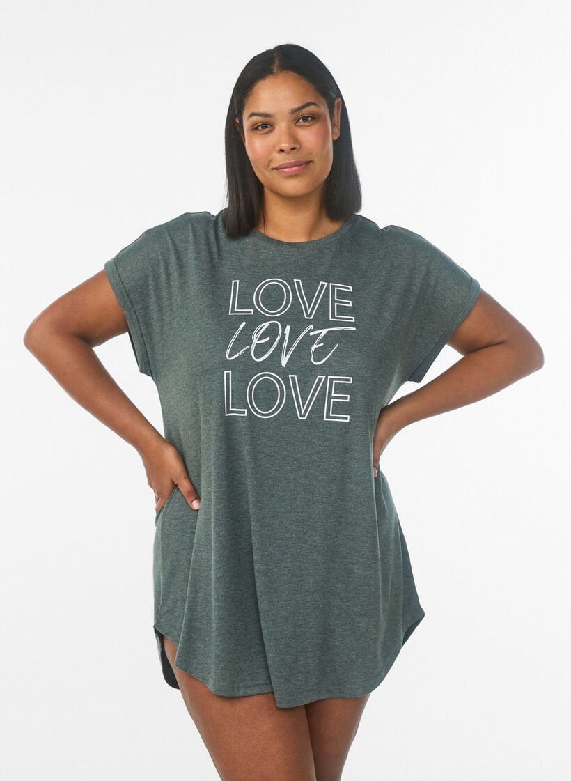 Short sleeve nightgown with text print, Green, Model image number 0
