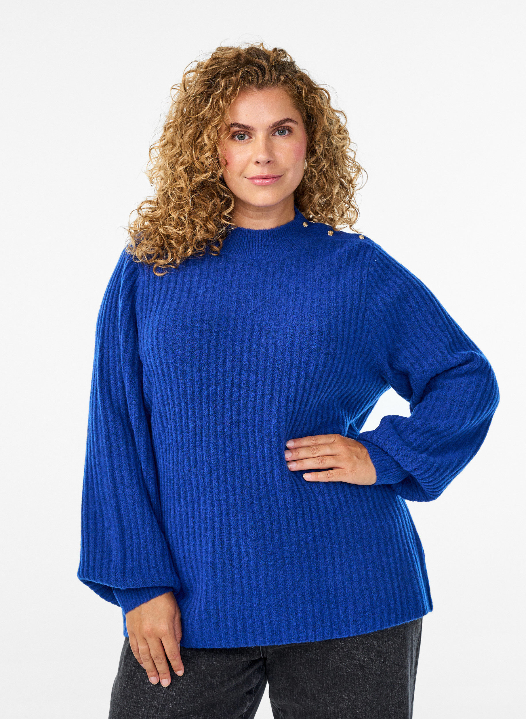 Ribbed jumper with puff sleeves and buttons, Blue, Model