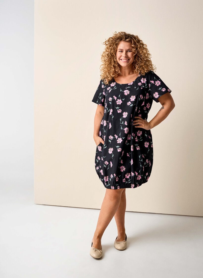 Short-sleeved, printed cotton dress, Black, Image image number 0