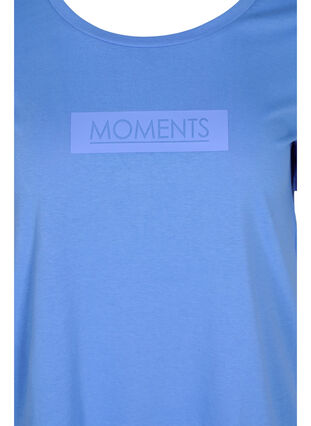 Short-sleeved cotton t-shirt with a print, Ultramarine TEXT, Packshot image number 2