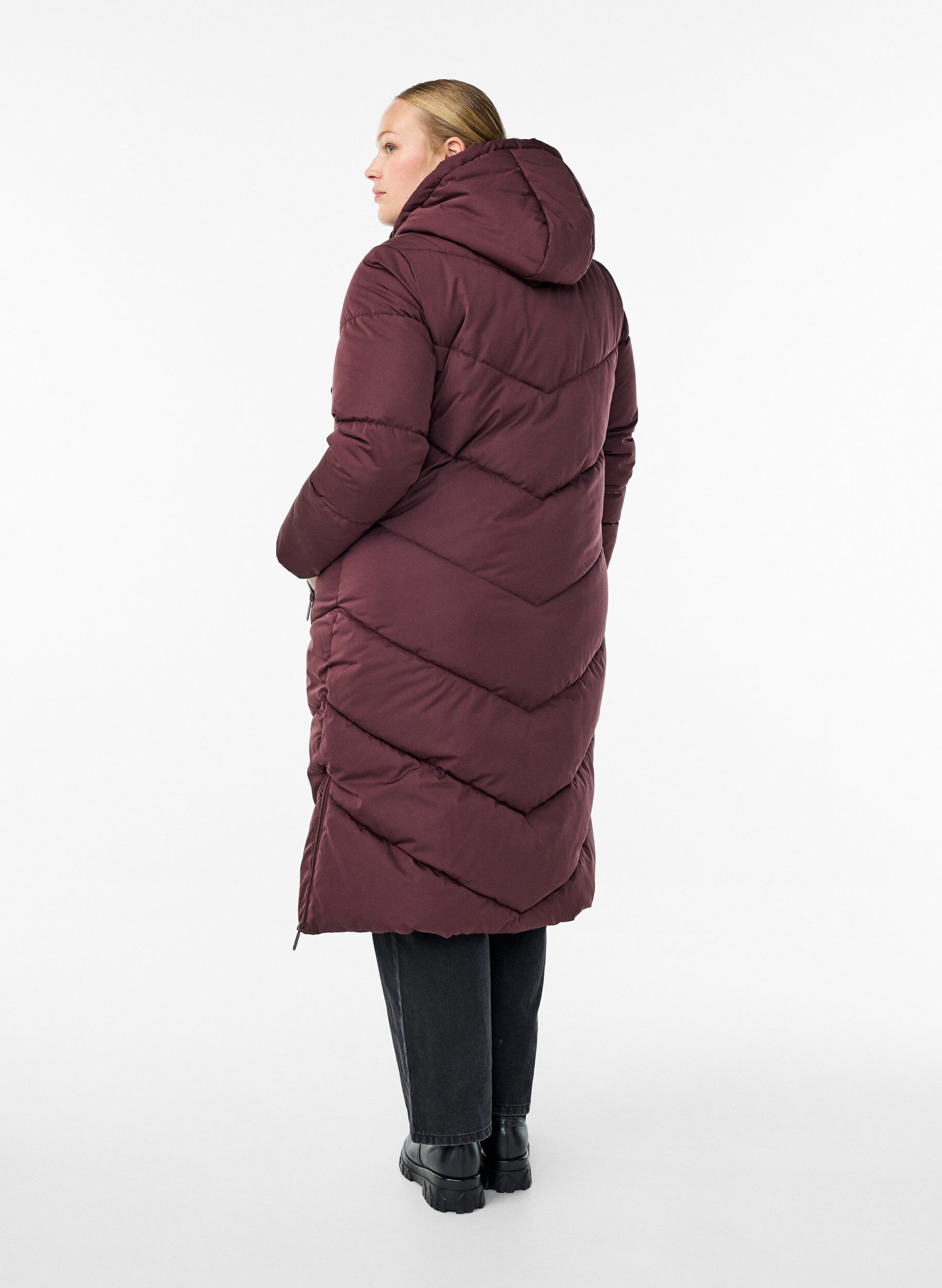 ZizzifashionLong puffer coat with hood and pockets, Dark Bordeaux, Model image number 1