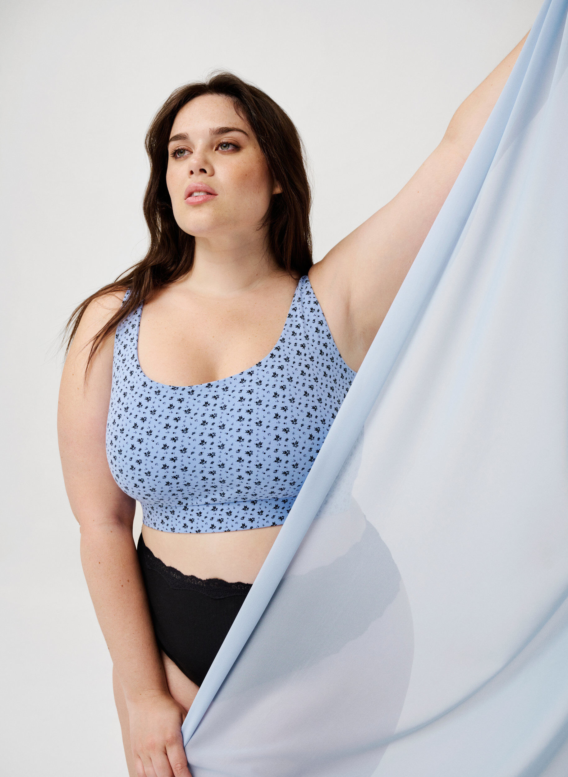 Zizzifashion 2-pack bra top in cotton with adjustable straps, Serenity AOP/Black, Image image number 0