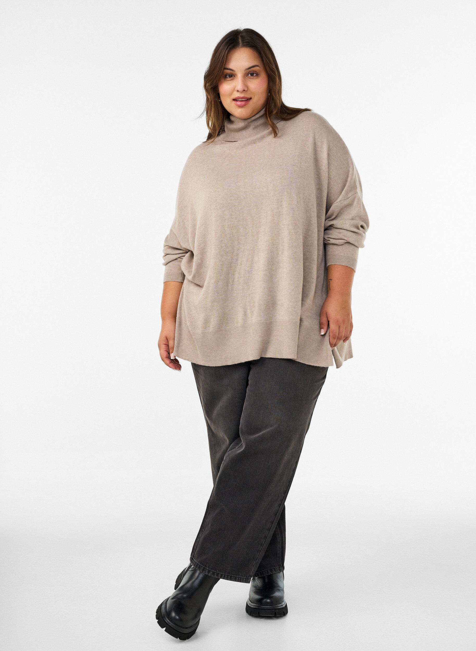 ZizzifashionTurtleneck jumper with a loose fit, Beige, Model image number 1