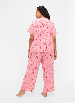 Loose viscose pyjama bottoms with print, Pink Icing W. hearts, Model image number 1