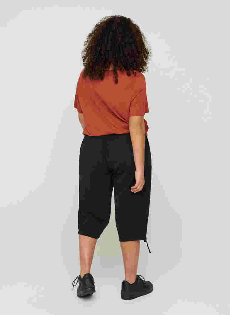 Loose cropped trousers in cotton, Black, Model image number 0