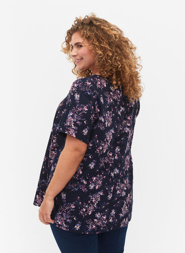 FLASH - Blouse with short sleeves and print, Navy Rose Flower, Model image number 1